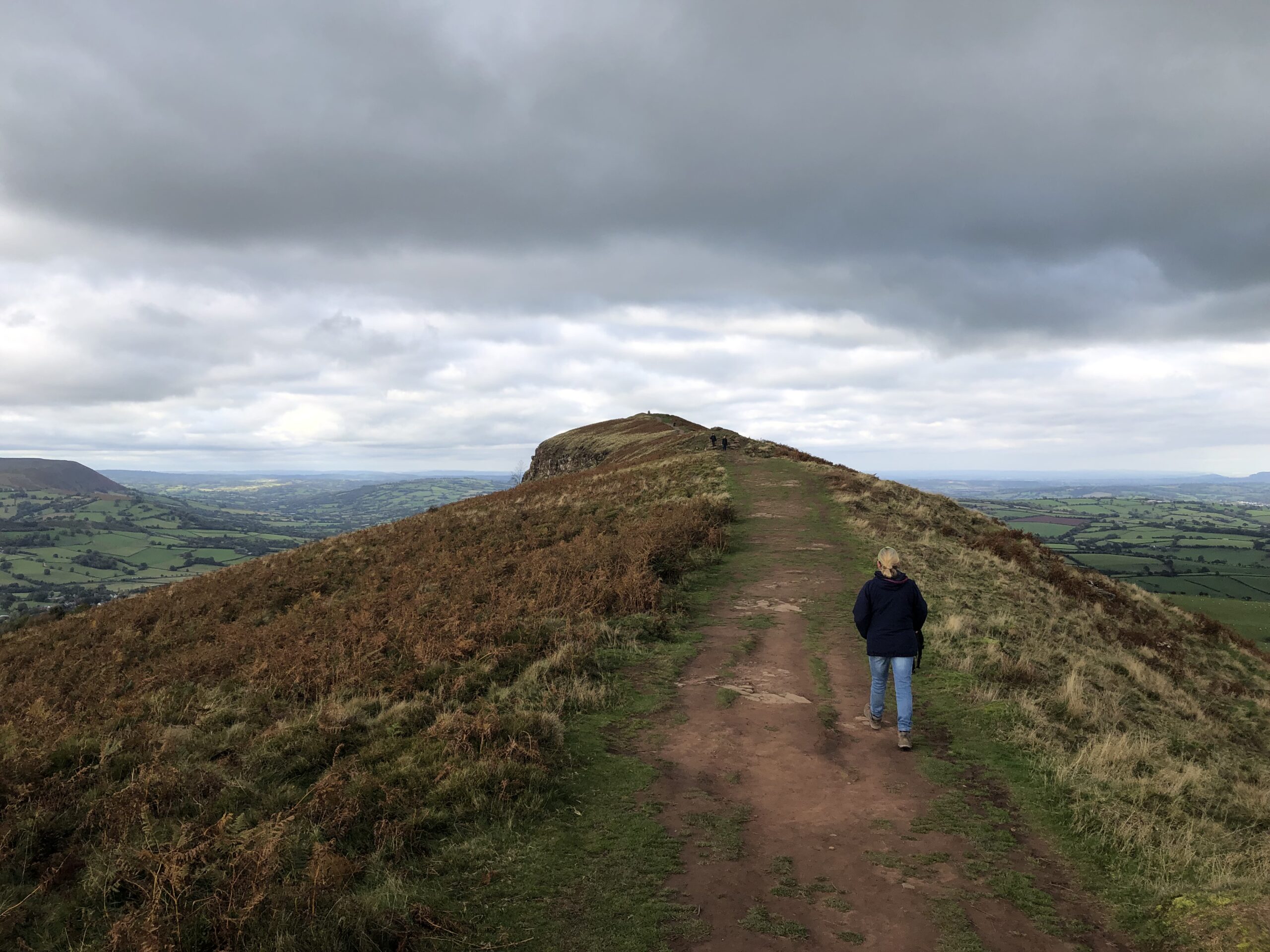 Sugarloaf and Blorenge holiday cottages under construction